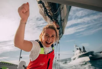 Violette Dorange sur son bateau Devenir